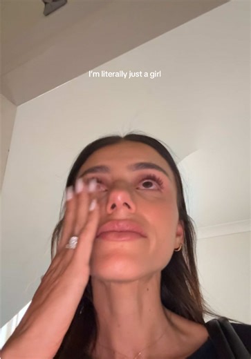 Crying Girl GRWM: Just a Girl's Daily Struggle