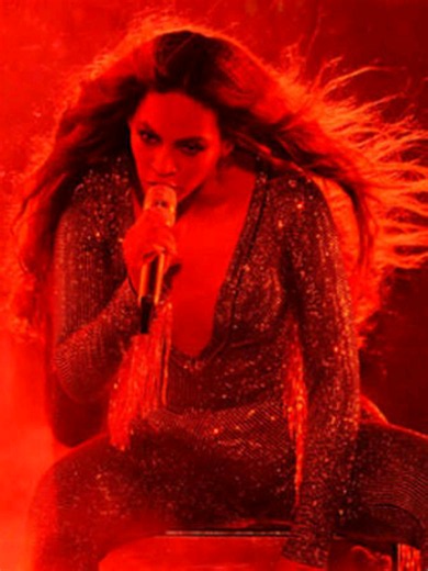 Beyoncé - Ring The Alarm | On The Run Tour Live Performance