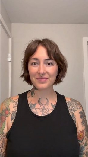 How I Style My Short Hair Ft. Hannah