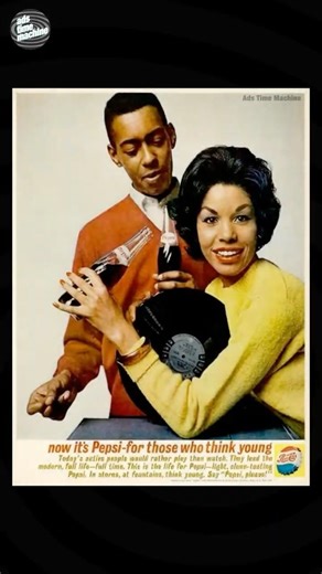 Vintage Soda Ads — Solo vs Friends