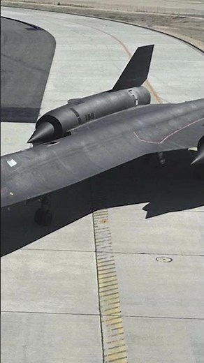 The Untouchable Speed of the SR-71 BlackBird!