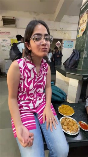 a day at college | zakir hussain Delhi College | Delhi University | canteen | sec | ba programme