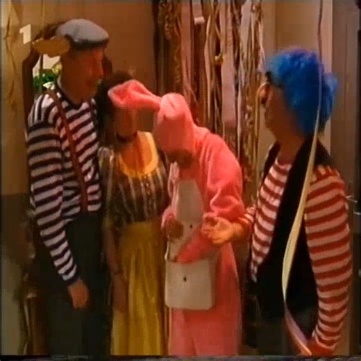 19K views · 328 reactions | Familie Heinz Becker (Staffel 5 Folgen 5) – Der Hausball #Teil 12 | Ein Herz und eine Seele der Serie | Facebook