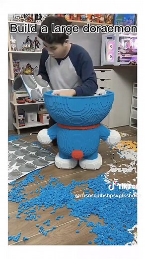 Build a Large Doraemon with LEGO: Creative Ideas