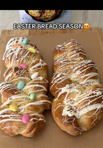 EASTER BREAD! An Easter staple. And That’s Dinner! - a kitchen essential 😭❤️ PREORDER TODAY BY CLICKING THE LINK IN MY BIO! I love you all and without you, none of this is possible. So shout out to US! @DK Books @Penguin Random House #fyp #foryoupage #AndThatsDinner #homemade #homecook