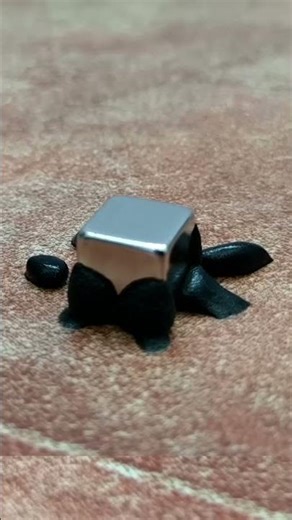 Venom Dots vs Magnetic Cube 👀⚡🖤🧲