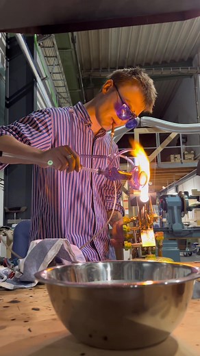 Last Saturday night glassblowing a few weeks ago. Wanna see more? #roor