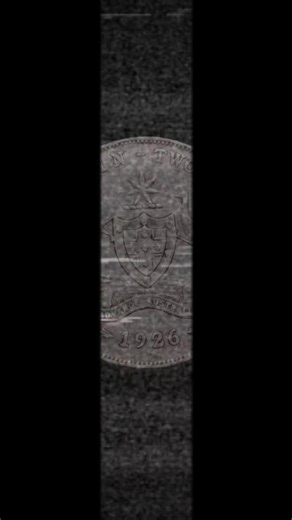 🇦🇺 Australia Florin 1926 (Two Shillings) A classic pre-Depression silver issue, the 1926 Australian Florin was struck for everyday circulation during a period of stable minting under King George V. An essential piece in any collection of Australia’s pre-decimal silver coinage. • Denomination: Florin (2 Shillings) • Metal: .925 Sterling Silver • Weight: 11.31 g • Obverse: King George V • Status: Standard circulation issue 🇦🇺 فلورین استرالیا ۱۹۲۶ (دو شیلینگ) فلورین ۱۹۲۶ استرالیا از سکه‌های نقر