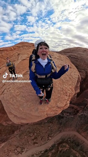 Skydiving Adventure: Experience Moab's Thrills