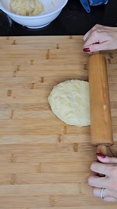 893K views · 15K reactions | Cheese crackers 燎 مقرمشات بالجبنة...