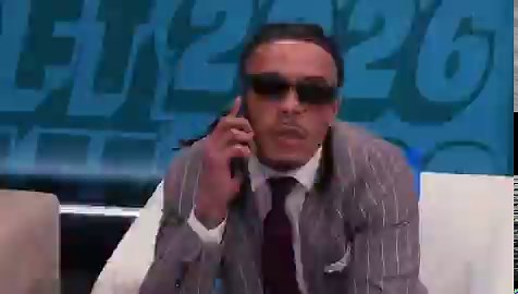 Behind the scenes of #Eagles GM Howie Roseman working to trade up with the #Cowboys to get WR Makai Lemon + how Philly struggled to get him on the phone because the Steelers were talking to him. "Can we not get him on the phone?!"(via @Eagles YT)