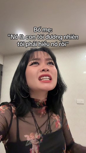 lc.martini (@linhchixink) - Understanding Directions: Left and Right Explained