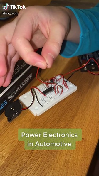 #powerelectronics in Automotive is a super cool job and a career path I would highly recommend. #automotiveindustry is searching for thousands of young #engineers to work in Electronics for #batterytechnology or #autonomousvehicle #evtech