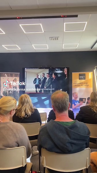 Start up mingel med @ufvastmanland 🤩 #företagarna #företagarnavästerås #ungföretagsamhet #företagare #fyp