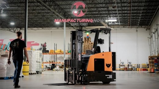 Walmart Turns to Autonomous Robot Forklifts | William Corns