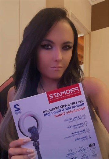 Thank you @Promate Technologies for this great 4 in 1 Vlogging and streaming kit. . #lifestylecontentcreator #promate #unboxingvideo #goodies #gamergirl