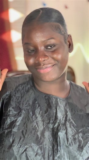 You become very dangerous when you realize you can do it alone. #yah_lyne_beauty Sonje ekrim sou WhatsApp pouw ka pase pran sèvis paw la 🥹📌🔥 Nimewom nan bio an 🤏🏾 Mwen gen formation maquillage 💄 Model : @rithzbeauty4 #makeupartistcheck #supportsmallbusinesses #makeuptutorials #blackqueen🖤👑