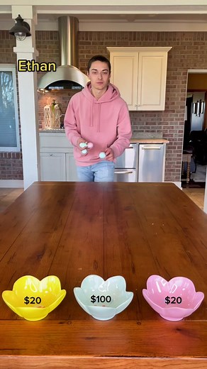 Easter egg money bounce! #familygamenight #familyfun #easter #moneygames #eastergames #moneybounce #easter2023