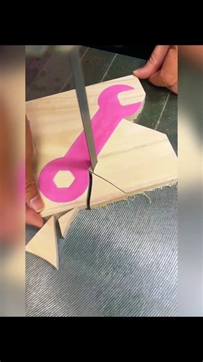 No talking, just pure sounds of art #tips #diy #wood #woodworking #crafts | Diy Woodworking