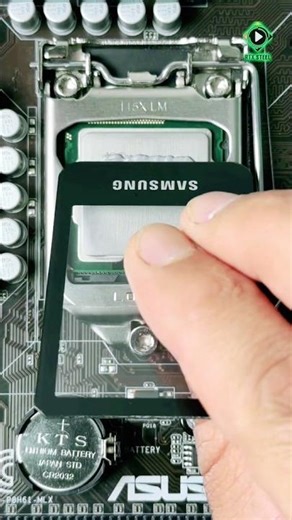 Applying thermal paste smoothly to the processor #shorts #fyp #tech #viral