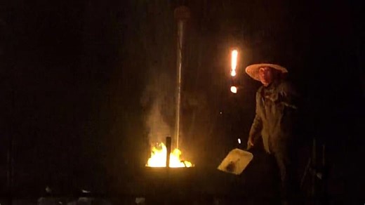 Beijing stages molten iron fireworks show ahead of Lunar New Year