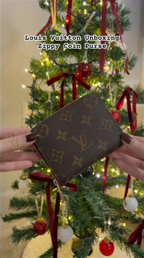 Louis Vuitton unboxing : Zippy Coin Purse #louisvuitton #christmasgifts #wallet