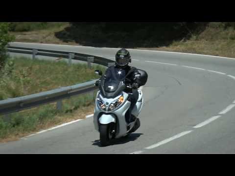 Motosx1000 : Test SYM Maxsym600i