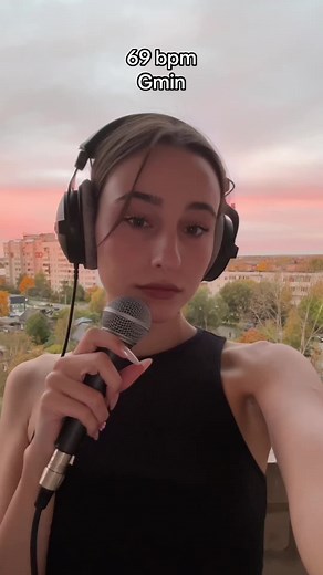 Unlock Your Vocal Harmony Skills with These Sample Training Exercises