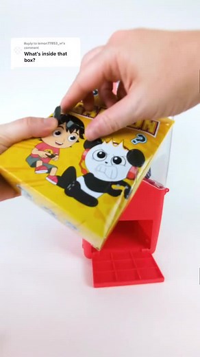 Unboxing Ryan's World Mystery Claw Machine & Hidden Surprises
