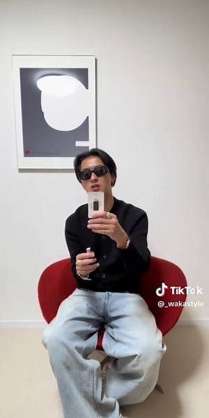僕が選んだのはJO MALONE LONDONのダーク アンバー & ジンジャー リリー コロン インテンスという香りです！ ウッド系が大好きな僕にドンピシャの香り！ プロフィールリンクから登録いただくと、初月500円OFFになります！#pr #香水