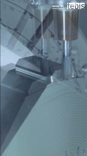 Lasst die Späne fliegen! 😍 Simultan 5-achsig adpativ Schruppen – CAM-programmiert mit Tebis 4.1