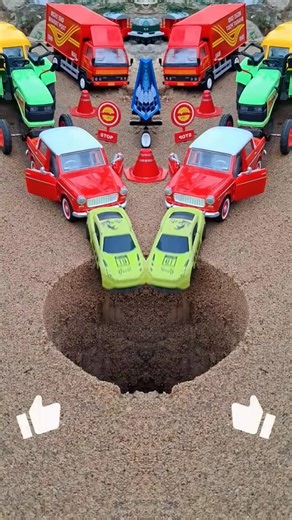 truck 🚛 near jcb pushing autorickshaw gren tractor and red vin car in to pit 👌