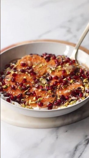 Tangerine & Pomegranate Greek Yogurt Bowl 🍊 Easy, Healthy, Nutritionist Breakfast Recipe