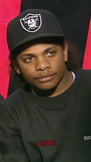 Listen to how smart Eazy was. Despite threats from the FBI, he used all the publicity from 'F Tha Police' to sell even more records and continue to grow Ruthless into a multi-million dollar empire 💯 #LLEazyE #EazyE | LL Eazy-E