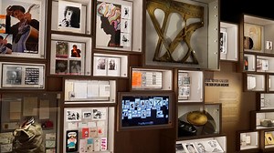 How does it f-e-e-e-e-l? Bob Dylan museum opening in Tulsa