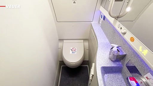 Check Out This Insane Moment a Toilet Overflowed on a Boeing 777 Flight