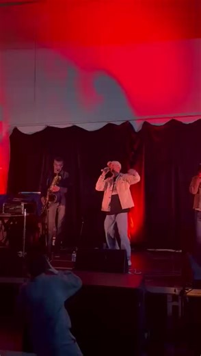 Vidéos de SteF (@stefbysteph) avec son original - SteF