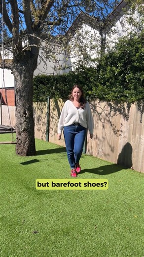 👣 Real comfort starts with feet that can move naturally. When your toes have the space to spread and your feet feel supported without restriction, every step feels easier. Designed to feel comfortable, flexible, and natural, so you can move through your day with confidence. Comfort that supports natural movement, wherever the day takes you. 💚🌱 #EverydayComfort #NaturalMovement #PainRelief #BarefootComfort | PureStep