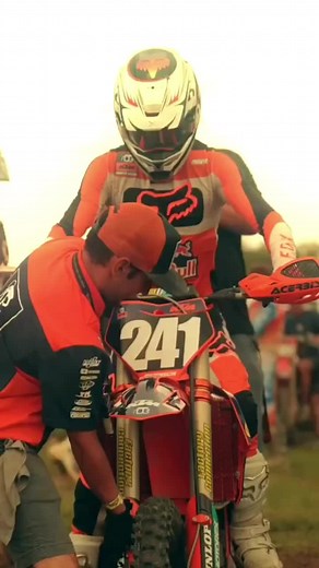 Best Mobile Bike Games: MX and Wheelie Life 2