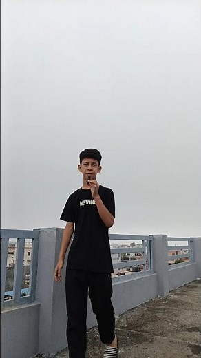 The Insane Skill of Pen Spinning (Tutorial)