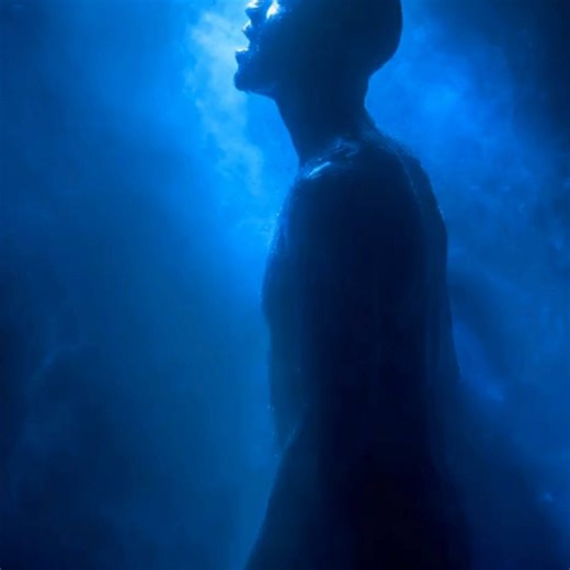 leaplucky24 on Instagram: "Body Ka Naya Organ? Interstitium Explained 🔥 . . . . Tumhe lagta hai human body sirf muscles aur bones se bani hoti hai? 😱 Galat! Science ne discover kiya hai ek hidden organ jiska naam hai Interstitium — ye fluid-filled channels ka ek network hai jo tumhari skin ke neeche, muscles ke beech aur organs ke around hota hai. Ye hidden system tumhari body ko protect karta hai, movement ke dauran shock absorb karta hai, aur shayad ye bhi explain karta hai ki diseases jaise