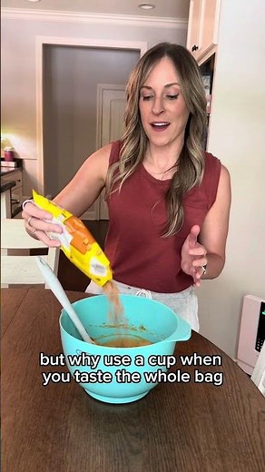 🎃 3 Ingredient Pumpkin Dump Cake 🎃