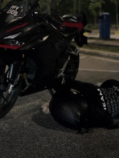 User Experience Review: Honda CBR150R Motocycle Features and Performance