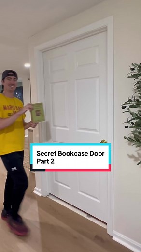 Here’s how to build your secret bookcase door PART TWO! This DIY project sounded really cool in my head. Which it was… But I was petrified of making mistakes and it looking like 💩 and ruining the entire basement renovation. Luckily, that was not the case 😉 If you’ve ever thought about building a secret bookcase door, it’s totally doable to build from scratch! And if you’re looking for some power tools that will help you spend your money where it counts (on your home), then @HART Tools has ever