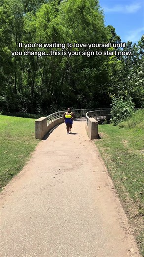 PurpleCityDame (@713ballagirl)’s video of love yourself