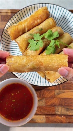 Resep Lumpia Ayam Crispy dan Juicy untuk Takjil