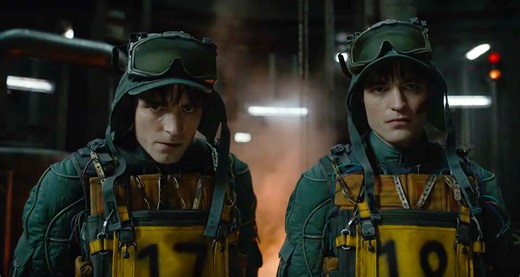 Robert Pattinson x17 in Bong Joon-ho's Sci-Fi 'Mickey 17' Trailer #2 | FirstShowing.net