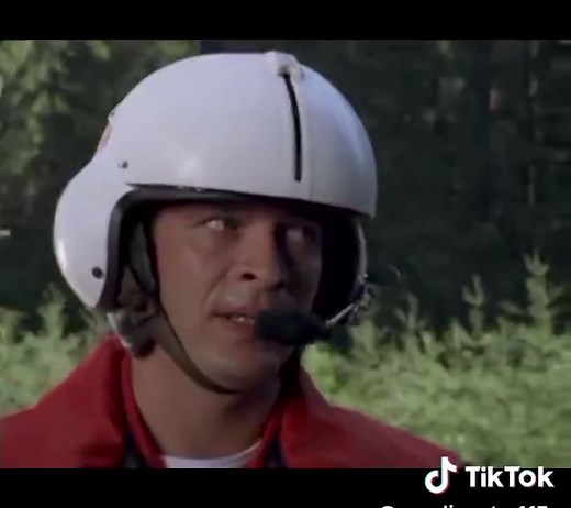 #medicopter117 #medicopter117jedeslebenzählt #bk117 #D_HECE (#D_HEOE) #GinaAigner #Dr_Karin_Thaler #EnricoContini #piloting #notärztin #sanitäter #rettungshubschrauber #flightparamedic #flightambulance #airrescue #airambulance #paramediclife