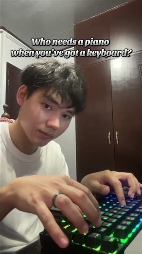 Turning my computer keyboard into a piano #shorts