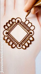 Easy Mehndi Design for Beginners | Step by Step Minimal Mehndi Design | Less Is More Trending Video